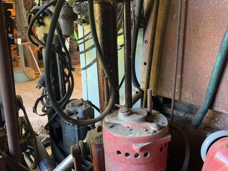 contents-of-workbench-image-3