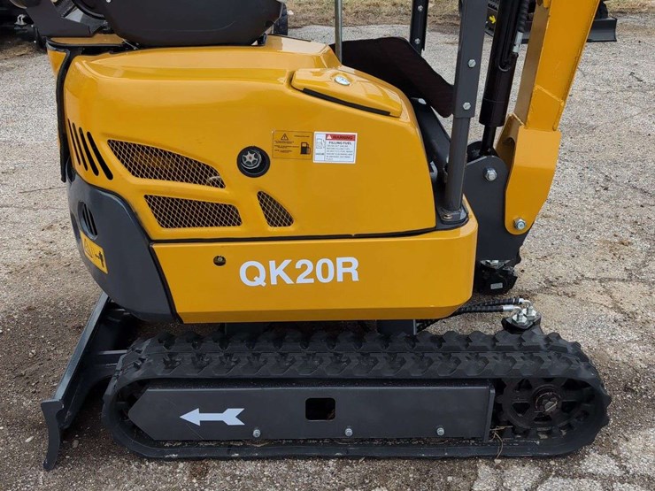 cfg-industrial-mini-excavator---qk20r---yellow-image-7