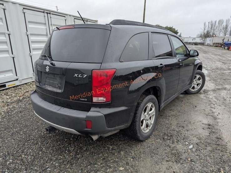 2008-suzuki-xl7-image-8