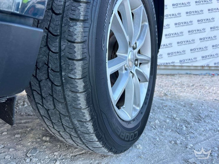 2019-dodge-grand-caravan-image-23