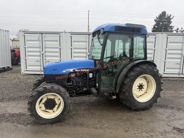 new-holland-tn95fa-image-3
