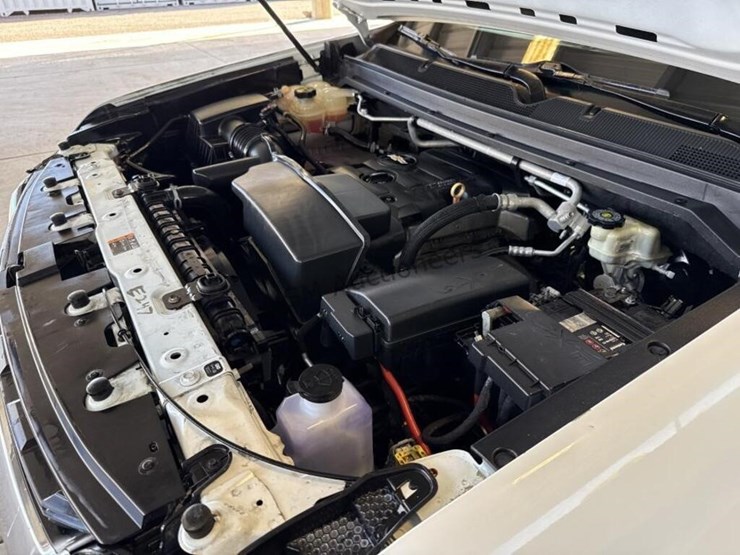 2016-chevrolet-colorado-image-17