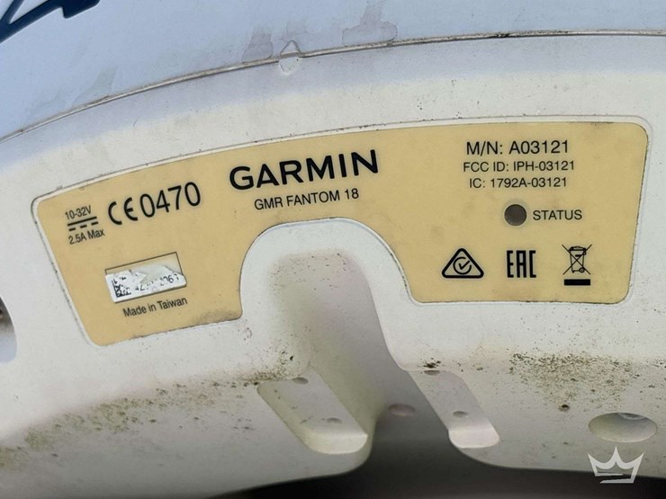 tug-boat-with-tri-axle-magic-tilt-boat-trailer-image-58