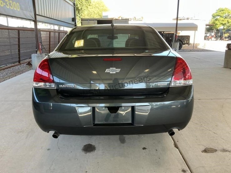 2014-chevrolet-impala-sdn-image-6