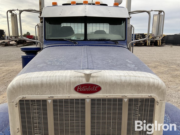 2007-peterbilt-378-image-18