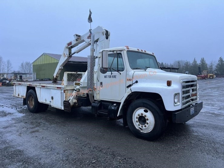 1988-international-s1700-image-8