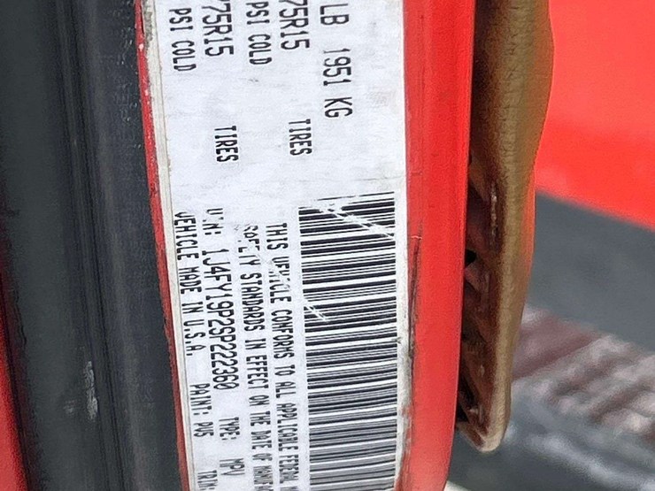 1995-jeep-wrangler-image-5