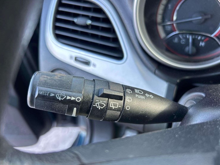 2014-dodge-journey-image-15