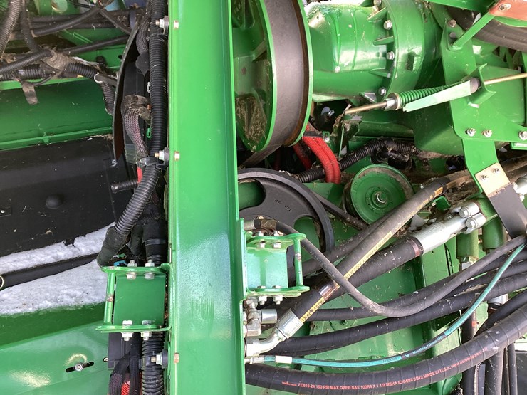 john-deere-s690-image-28