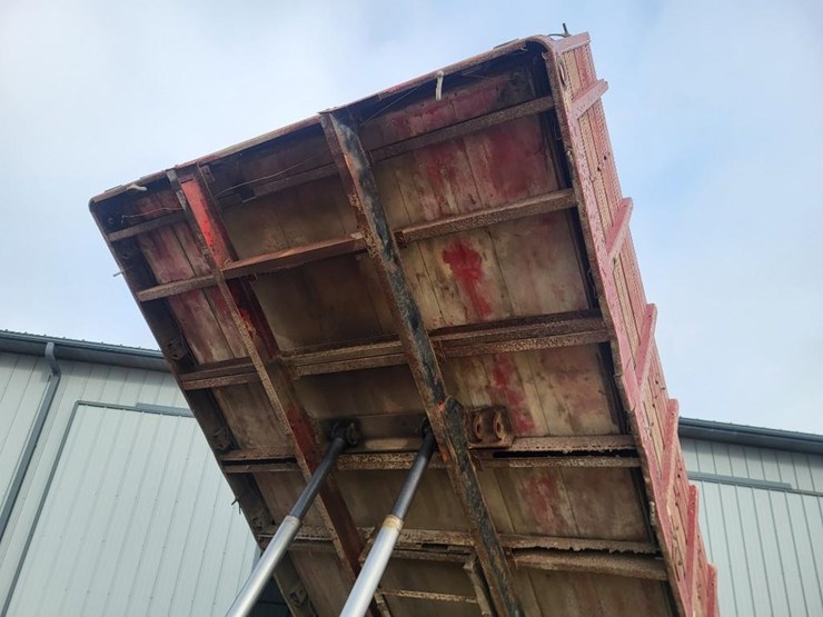 1970-international-loadstar-image-64