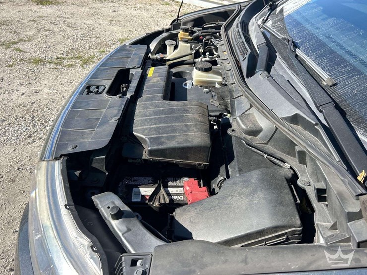 2016-nissan-quest-image-8