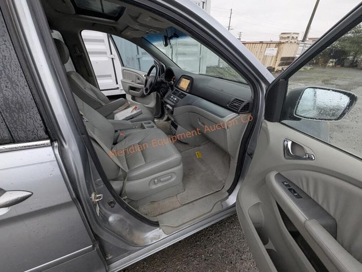 2009-honda-odyssey-image-19