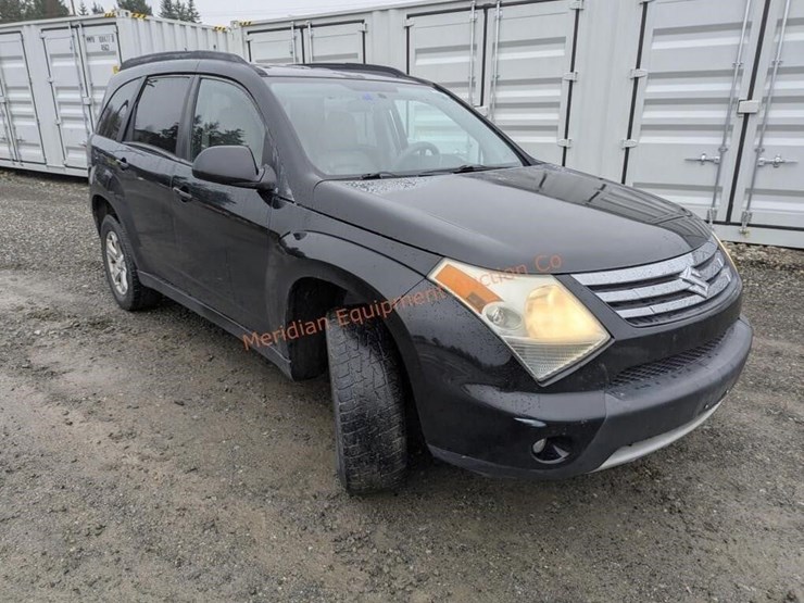 2008-suzuki-xl7-image-2