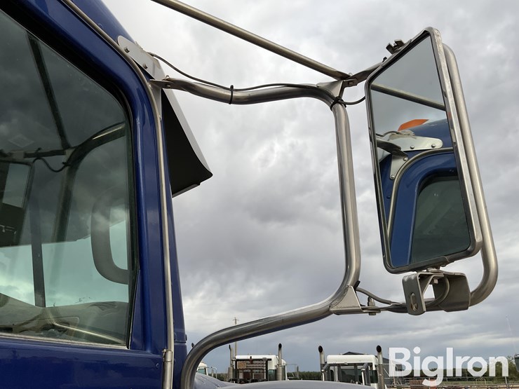 2007-peterbilt-378-image-16