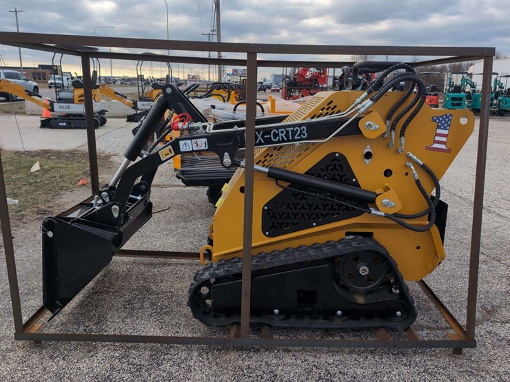 agt-mini-skid-steer-loader-mx-crt23-image-1