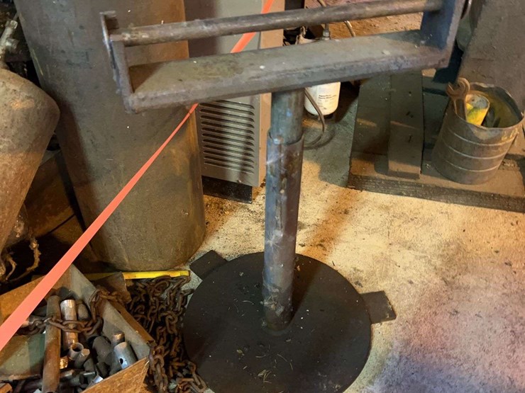 parts,-tools,-and-metal-image-16