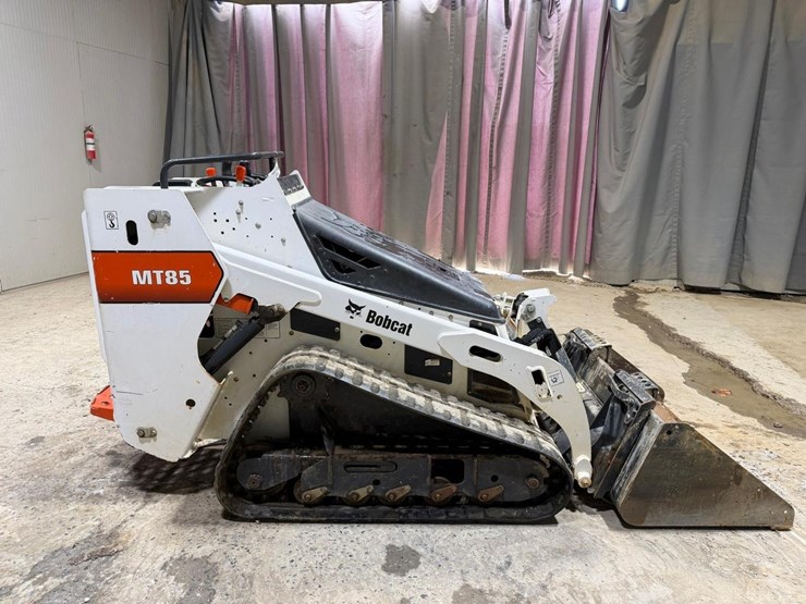 bobcat-mt85-image-6