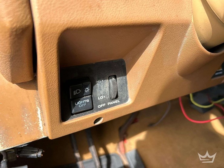 1995-jeep-wrangler-image-15