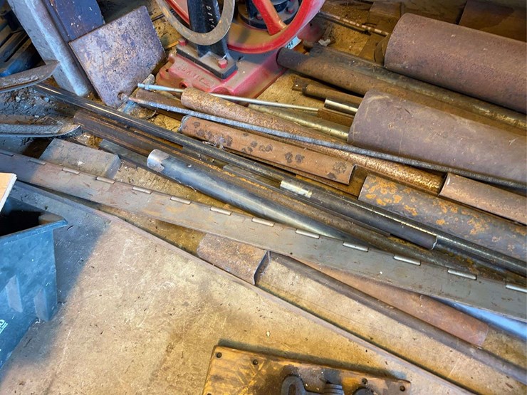 engines,-cannon,-and-steel-image-11