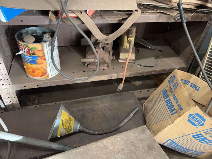 metal-shelving-and-tools-image-7