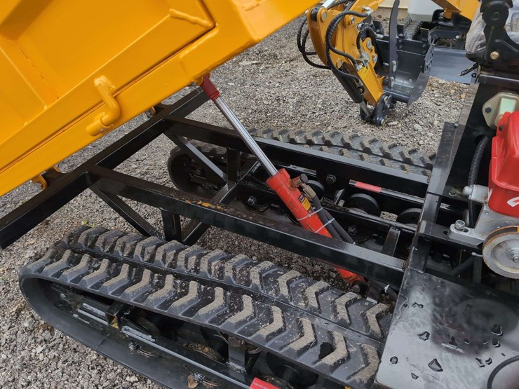 idr25-crawler-dumper-with-seat---13.5-hp-briggs-and-stratton-image-3