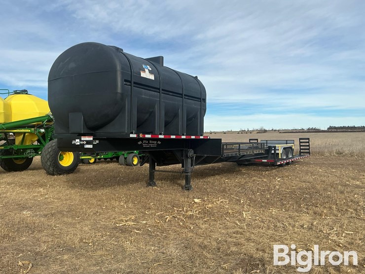 2013-j-d-skiles-pit-stop-t/a-drop-deck-sprayer-trailer-image-1