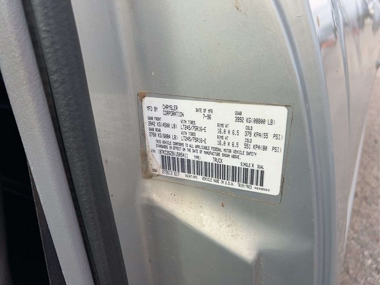 1996-dodge-2500-image-22