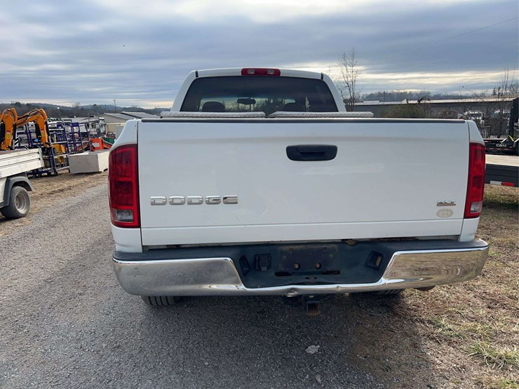 2003-dodge-1500-image-11