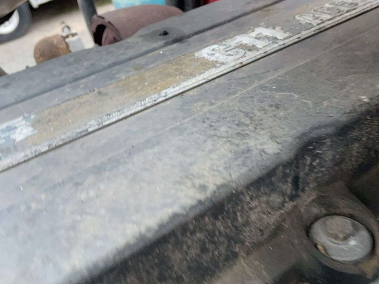 2005-peterbilt-385-image-29