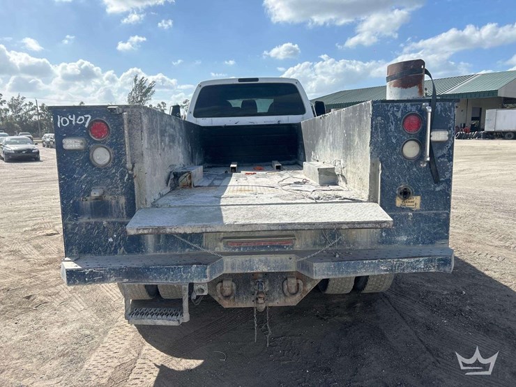 2017-ford-f650-image-48