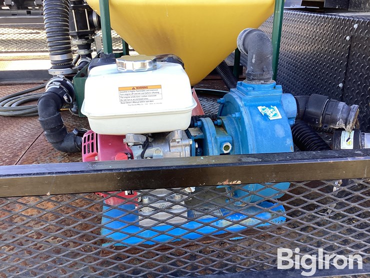 2013-j-d-skiles-pit-stop-t/a-drop-deck-sprayer-trailer-image-14