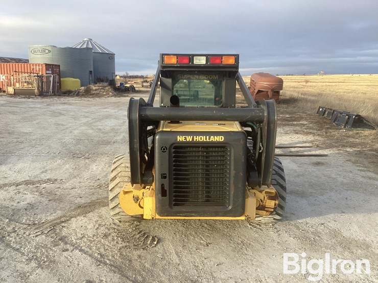 new-holland-l185-image-6