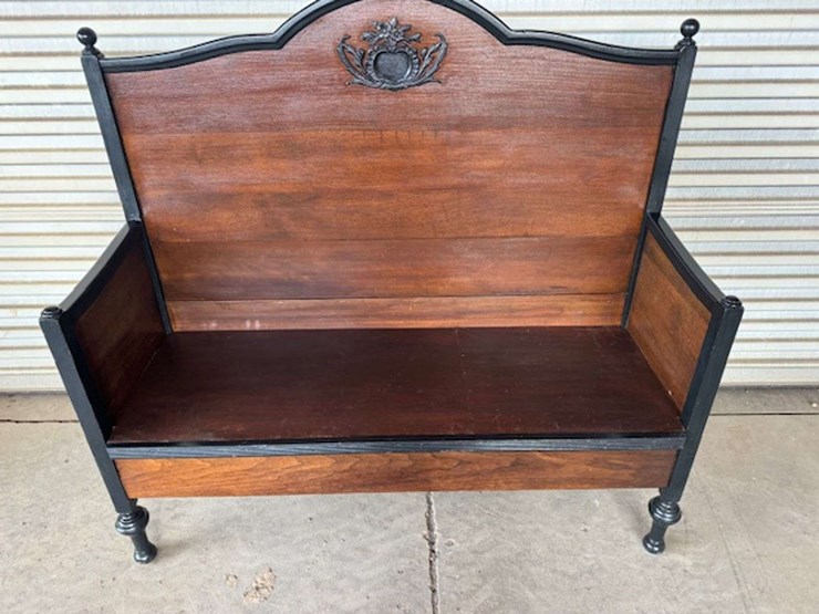 antique-wooden-bench-image-4