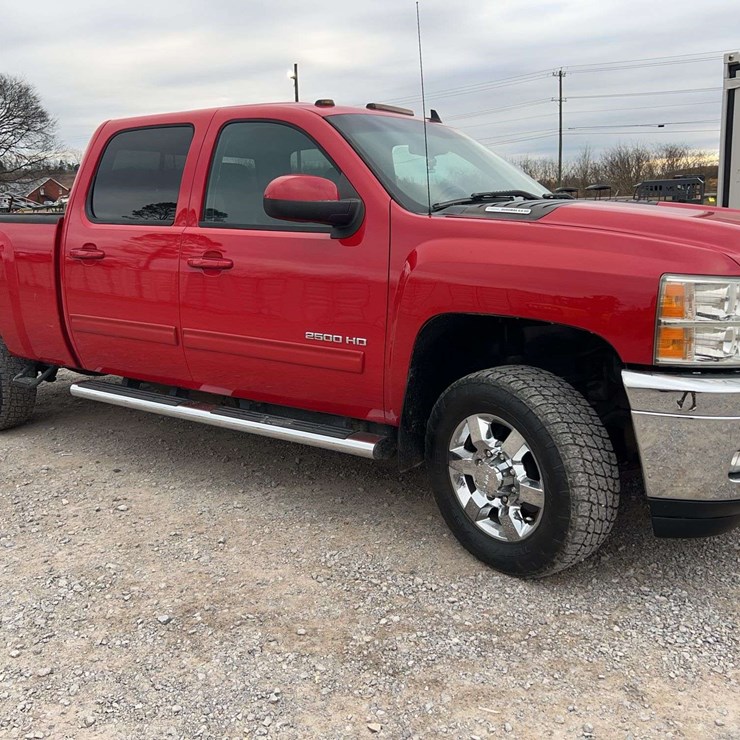 2012 CHEVROLET 2500