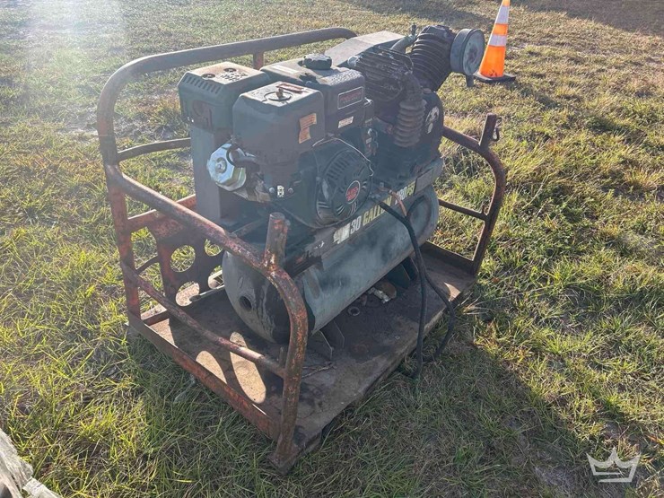 30-gallon-180psi-portable-air-compressor-image-2