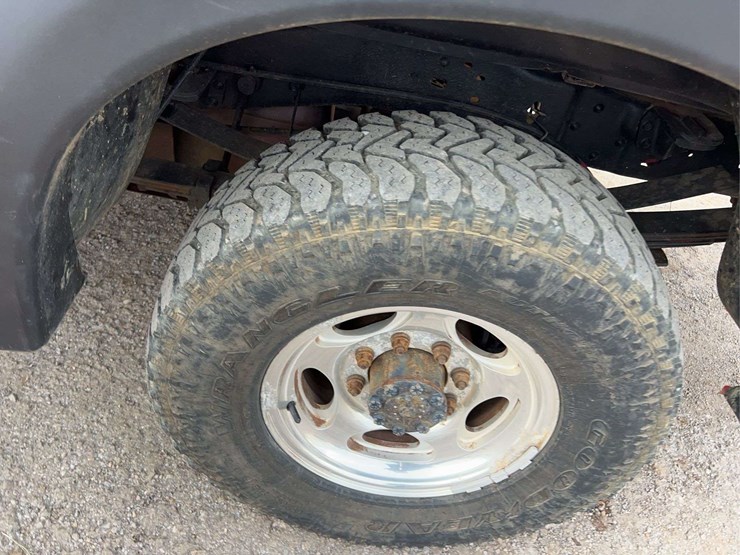 2001-ford-f250-image-19