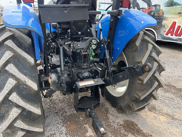 new-holland-workmaster-50-image-29