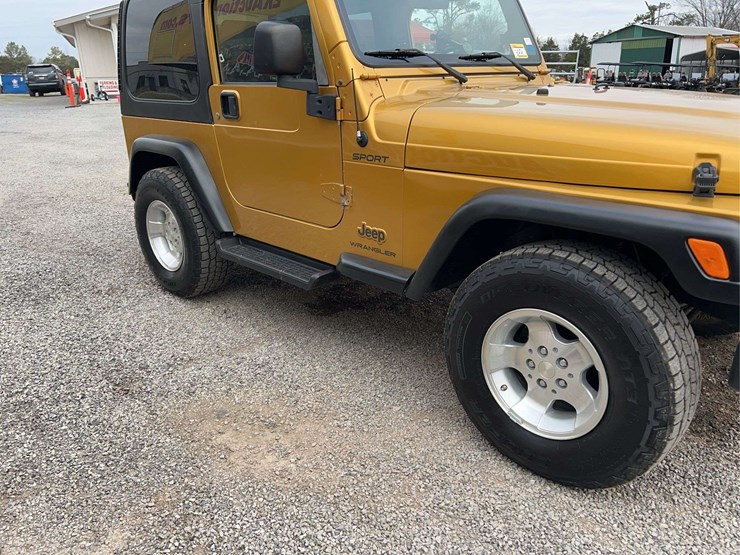 2002-jeep-wrangler-sport-image-10