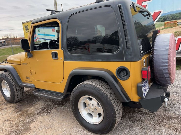 2002-jeep-wrangler-sport-image-19