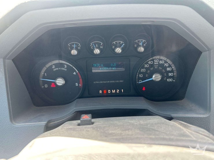 2017-ford-f650-image-13