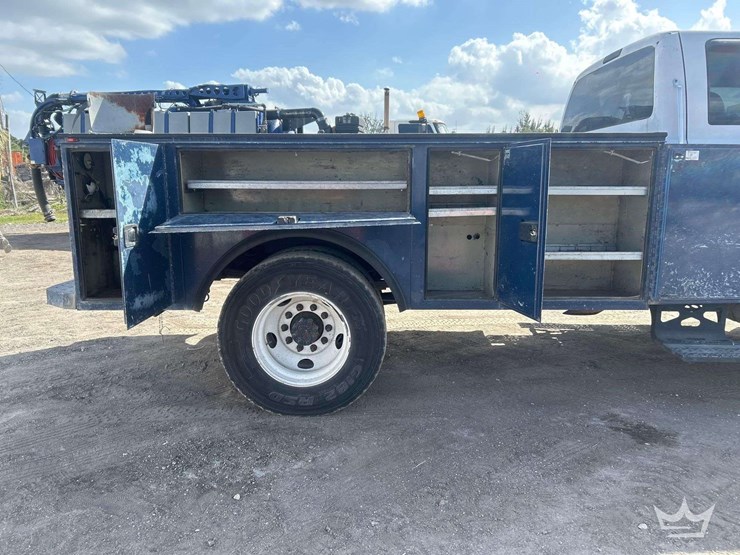 2017-ford-f650-image-45