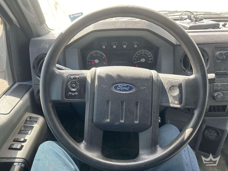 2017-ford-f650-image-14