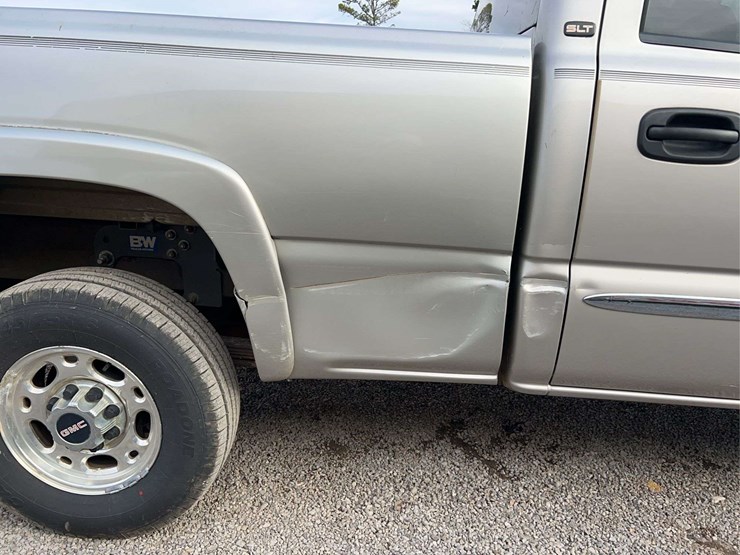 2007-chevrolet-2500-image-11