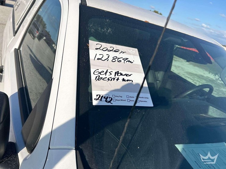 2020-chevrolet-silverado-1500-image-21