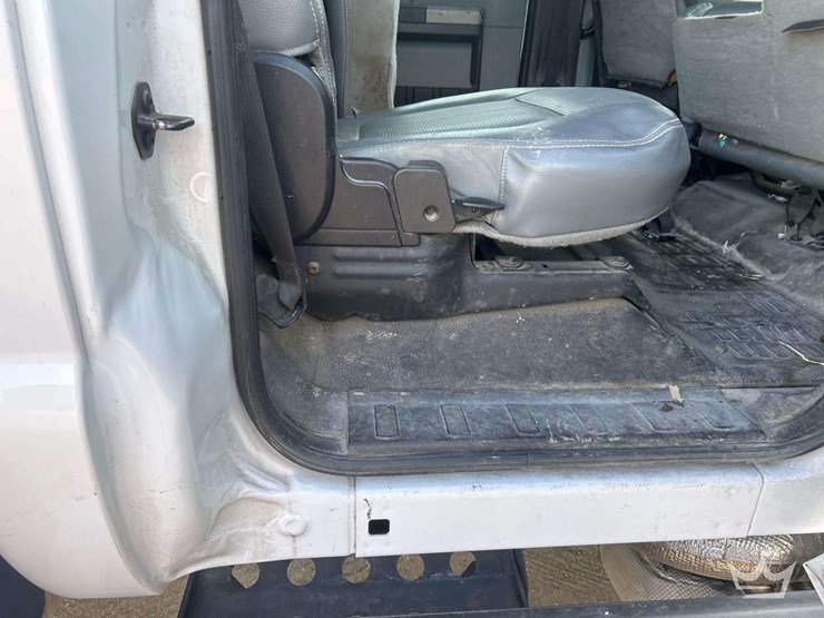 2017-ford-f650-image-26