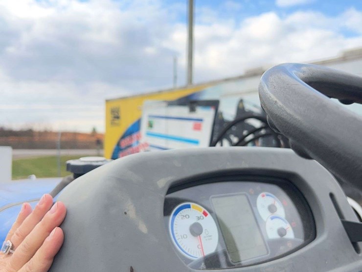 new-holland-workmaster-50-image-33