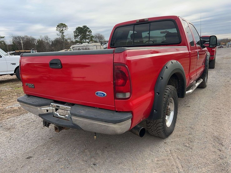 2001-ford-f250-image-17