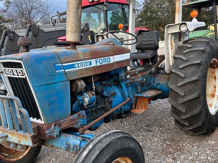 ford-4600-image-1