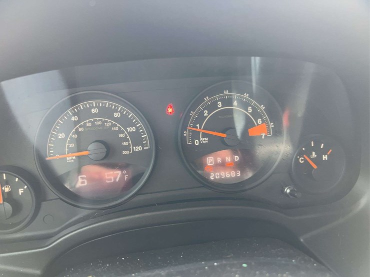 2014-jeep-patriot-image-29