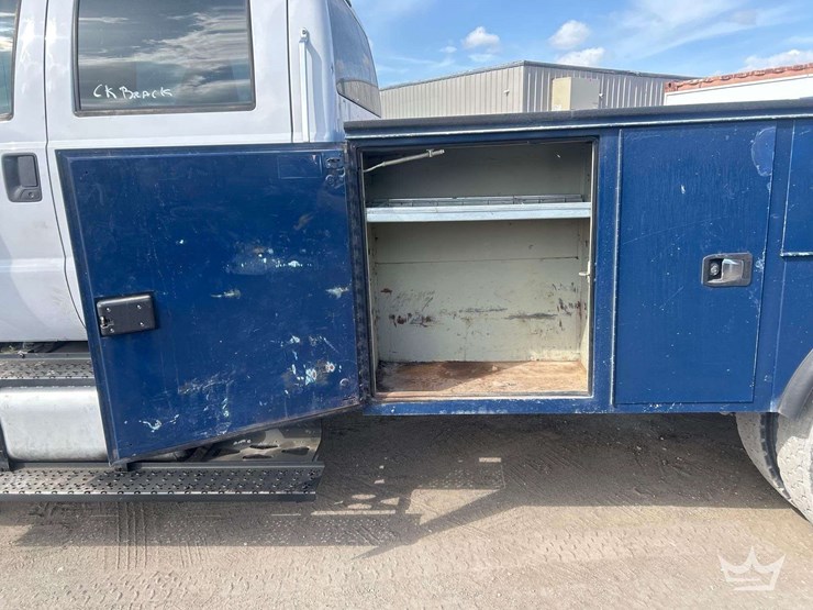 2017-ford-f650-image-30